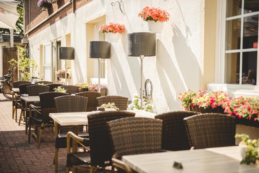 Hotel & Restaurant Zum Vater Rhein Monheim am Rhein Zewnętrze zdjęcie